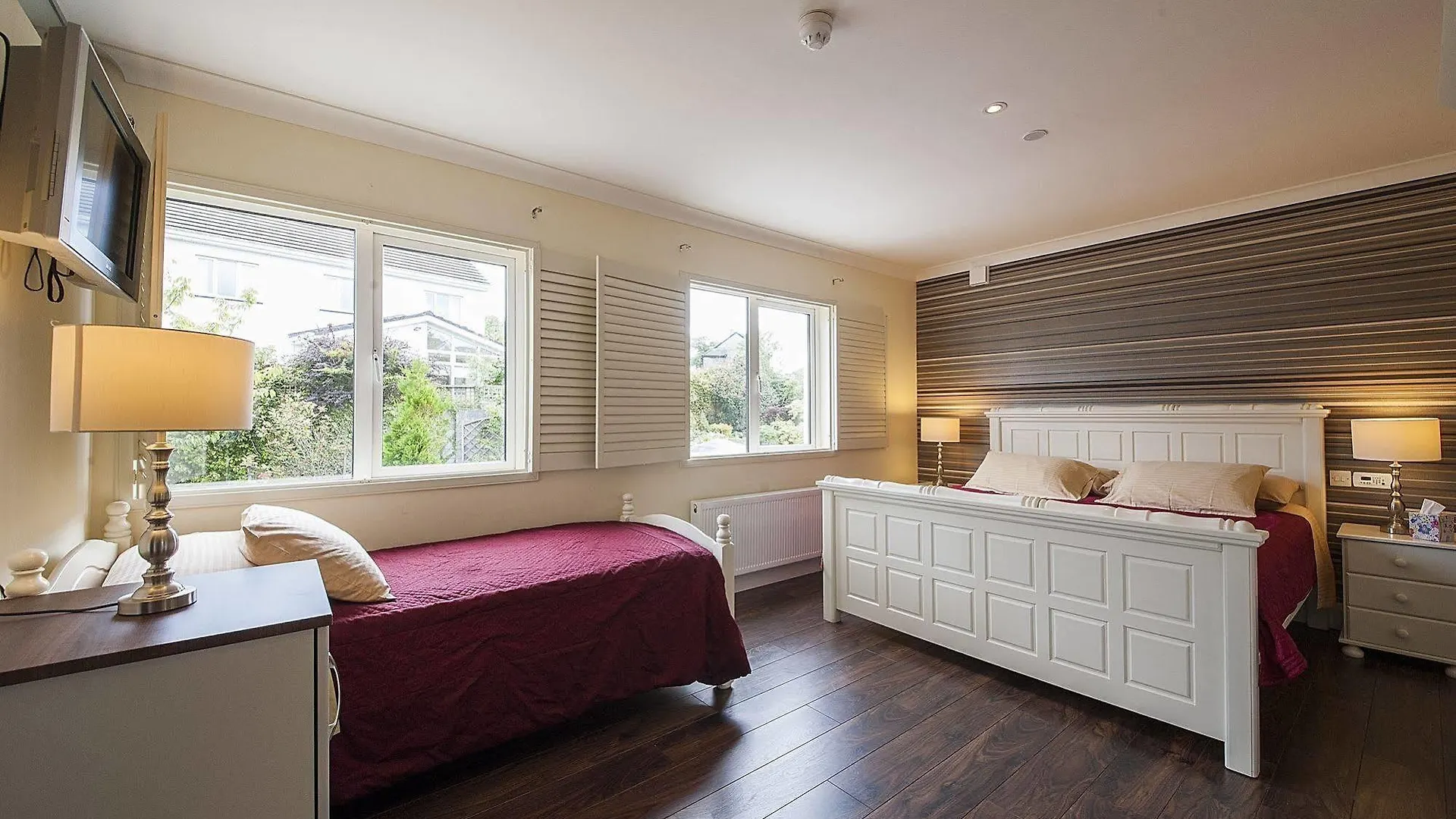Sea Breeze Lodge B&B Galway Ireland
