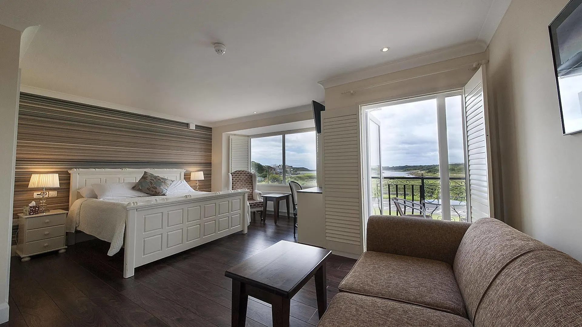 Sea Breeze Lodge B&B Galway